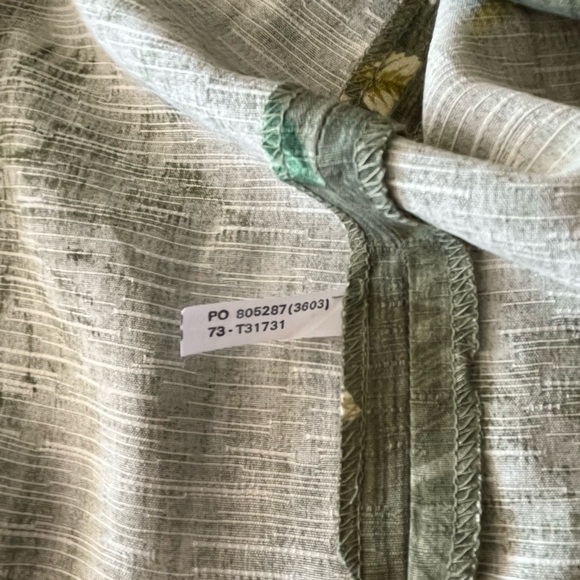 Tommy Bahama silk shirt - Picture 13 of 13